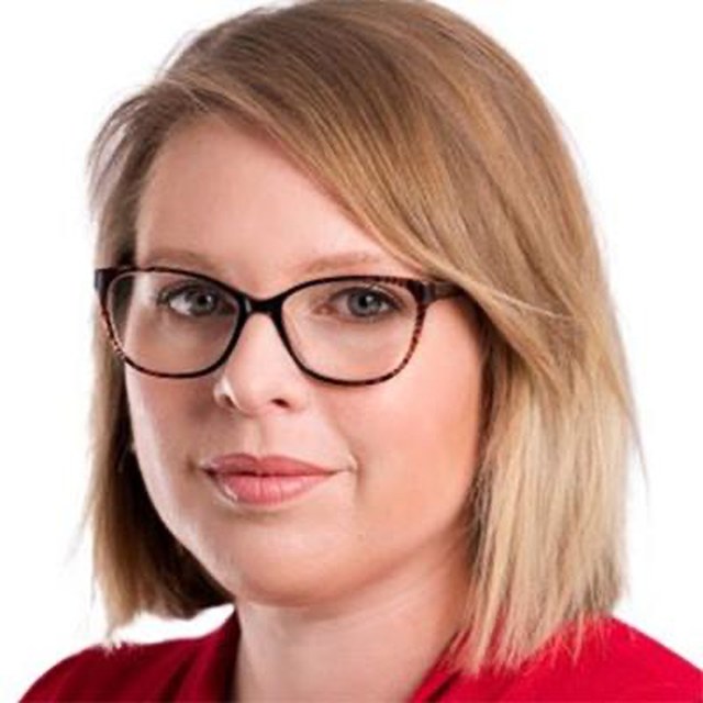 Portrait of Dr Alana Piper, Deputy Vice-Chancellor, External Engagement and Partnerships, University of Technology Sydney